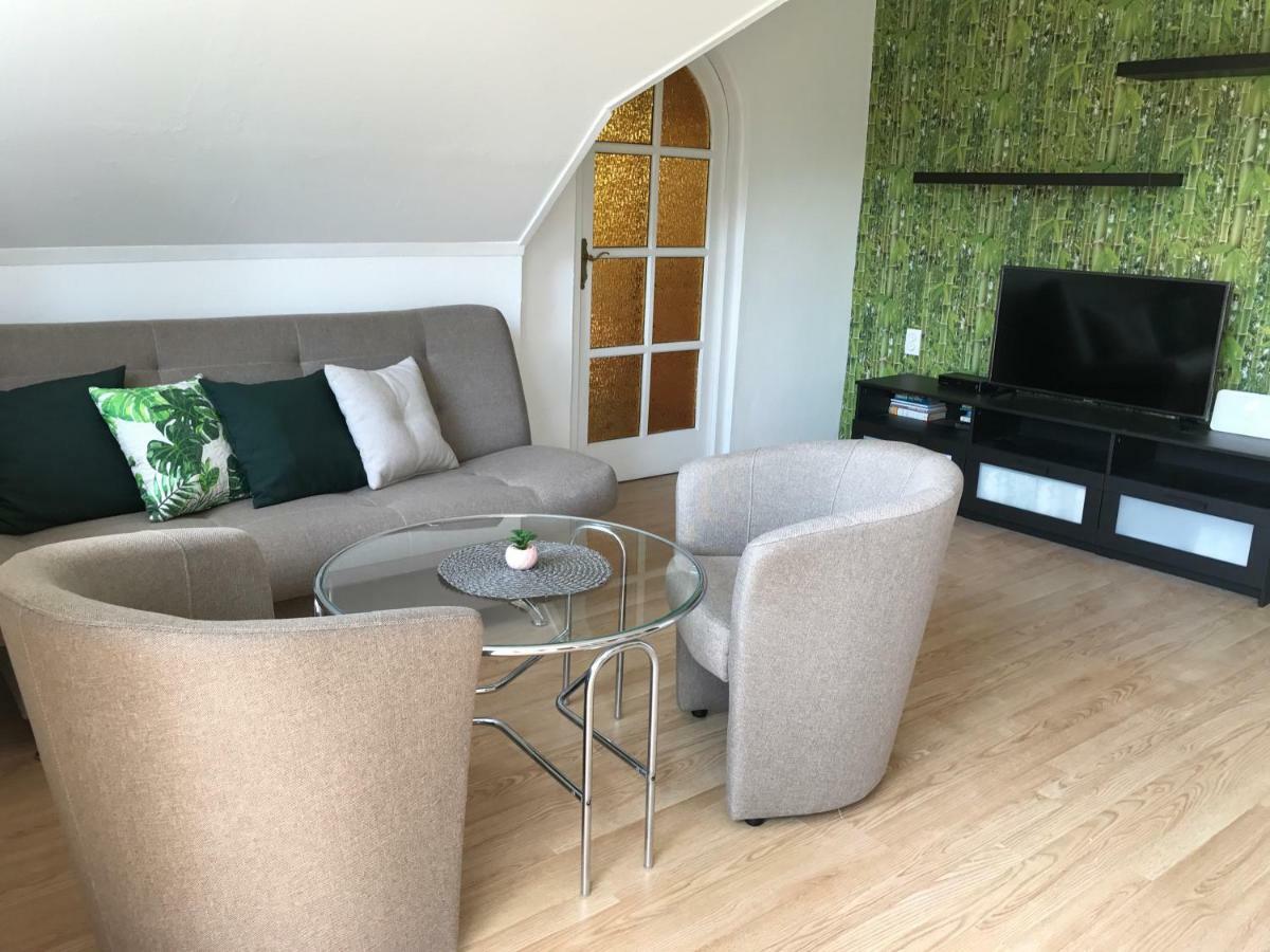 Rozsavoelgy Apartman Balatonlelle Extérieur photo