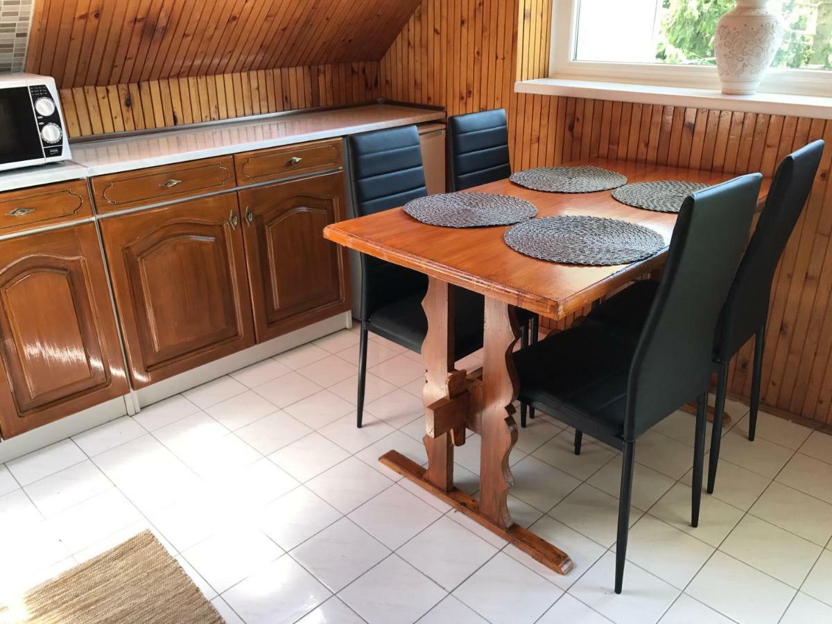 Rozsavoelgy Apartman Balatonlelle Extérieur photo