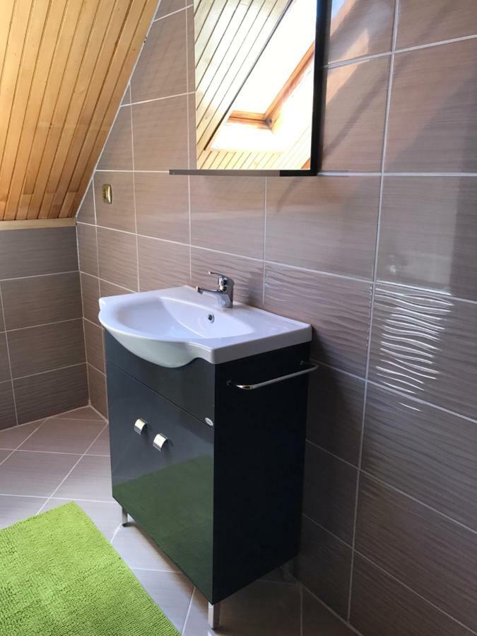 Rozsavoelgy Apartman Balatonlelle Extérieur photo